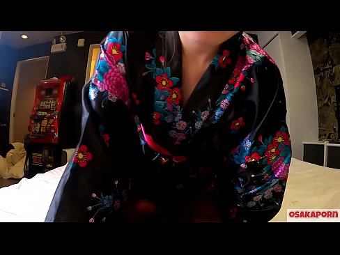 ❤️ Ung cosplay pige elsker sex til orgasme med en sprøjte i en hestepige og et blowjob. Asiatisk pige med behåret fisse og smukke bryster i traditionel japansk kostume i amatørvideo, der viser onani med fucklegetøj. Sakura 3 OSAKAPORN. ☑ Porno at da.xxxdl.ru